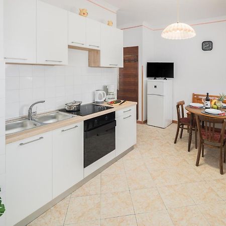 Apartments Marcan Пореч Екстер'єр фото