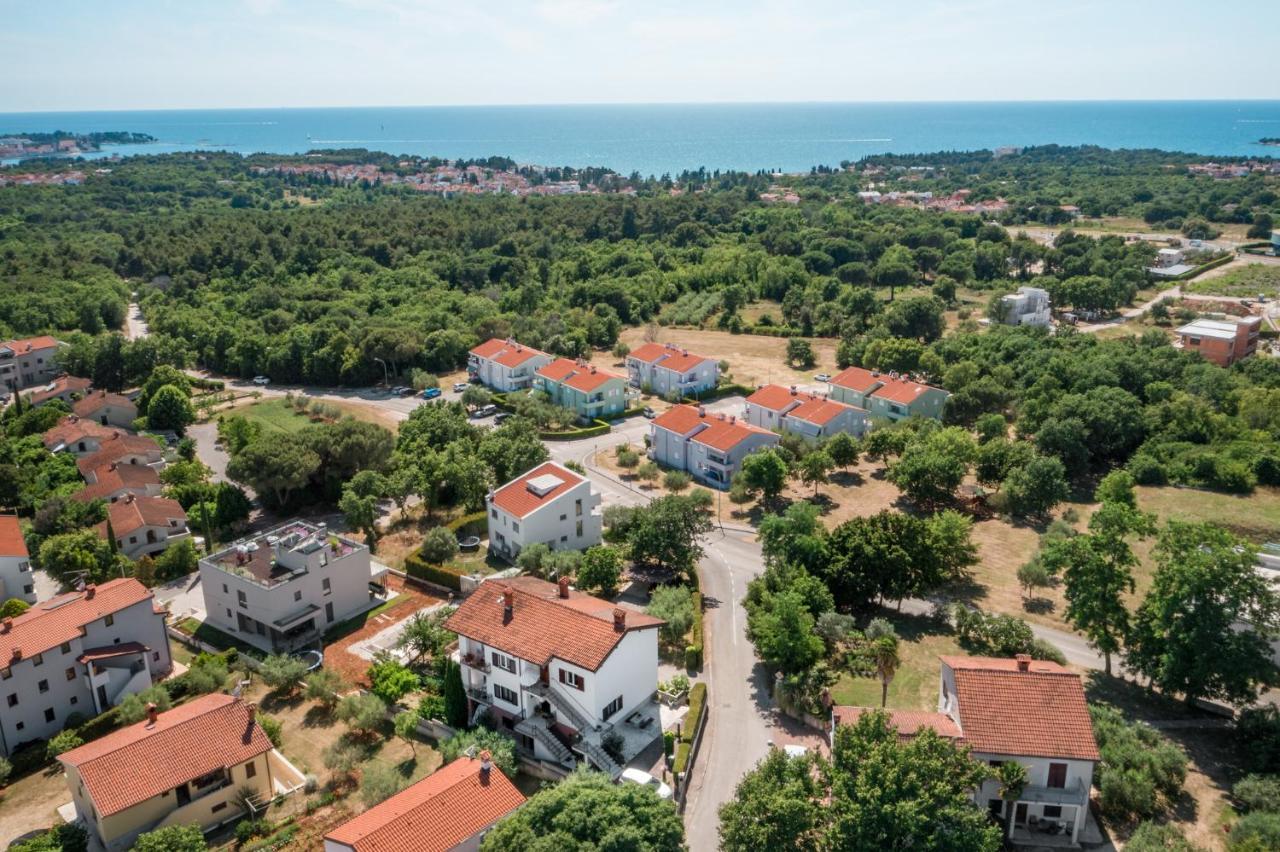 Apartments Marcan Пореч Екстер'єр фото