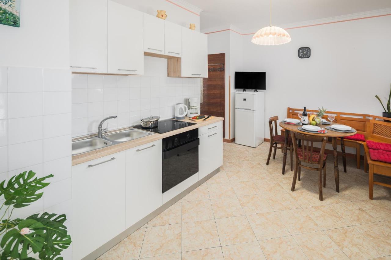 Apartments Marcan Пореч Екстер'єр фото