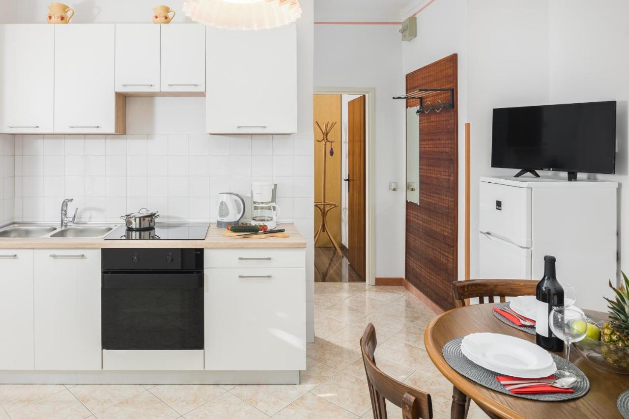 Apartments Marcan Пореч Екстер'єр фото