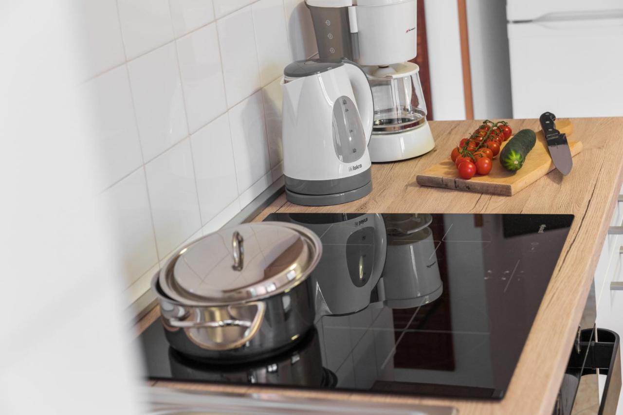 Apartments Marcan Пореч Екстер'єр фото